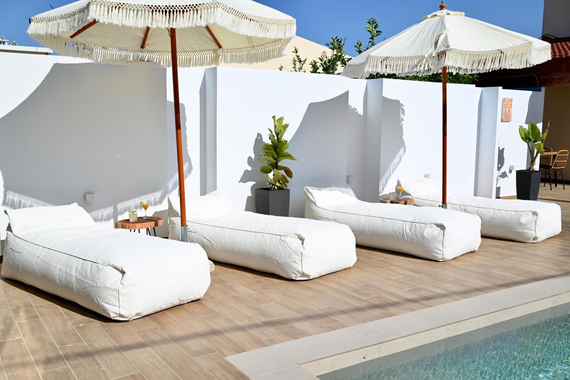 Mediterranean Luxury Villa Ialysos  Extérieur photo